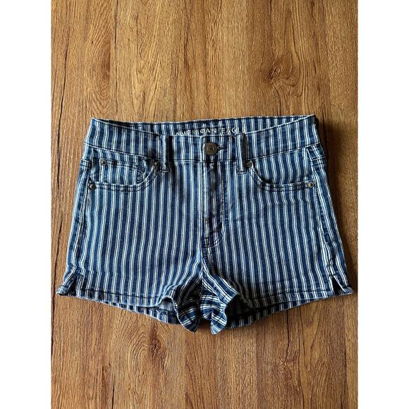 American Eagle Outfitters High Rise Shortie Stripped Shorts Size 4 - Picture 1 of 6